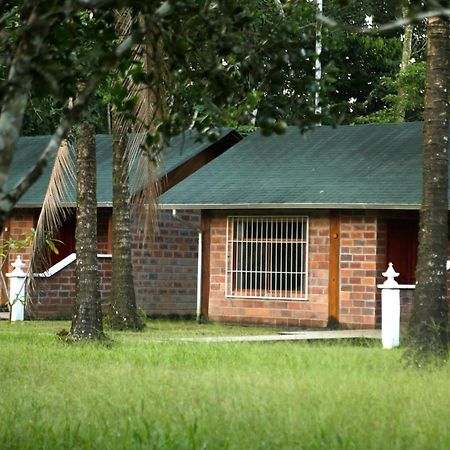 Misahualli Amazon Lodge エクステリア 写真