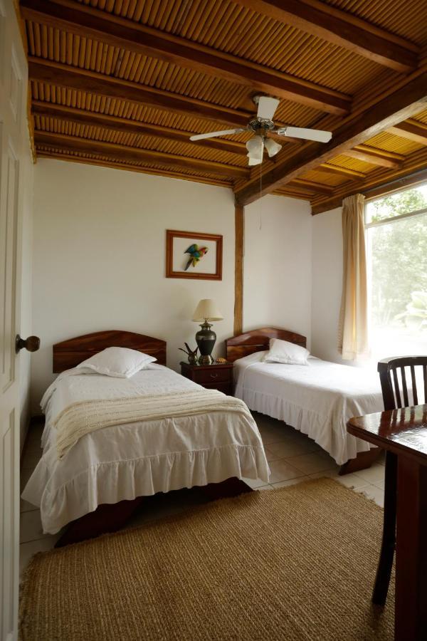 Misahualli Amazon Lodge エクステリア 写真